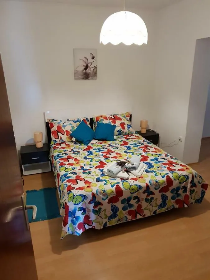 Apartman Dora Apartment Smrika